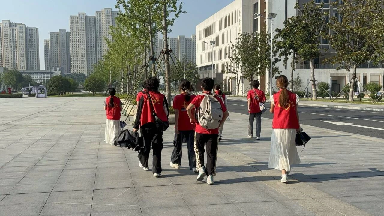 巢湖学院赴巢湖乡镇 “献血赋能·健康调研” 宣传团——赴凤凰山街道草城街社区活动纪实